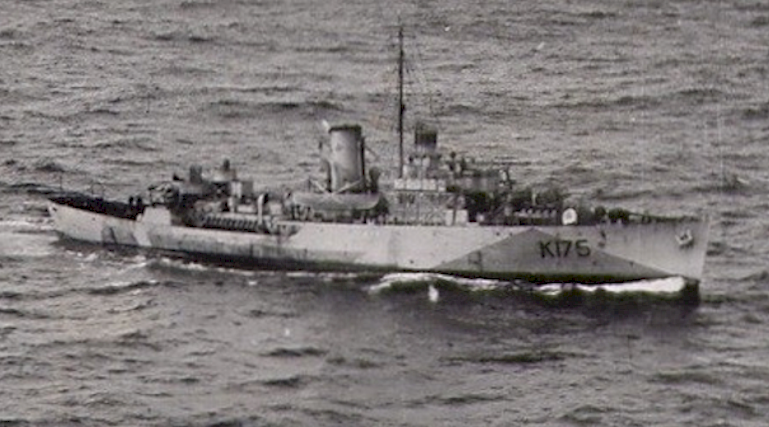 HMCS Wetaskiwin camouglage look early in the war