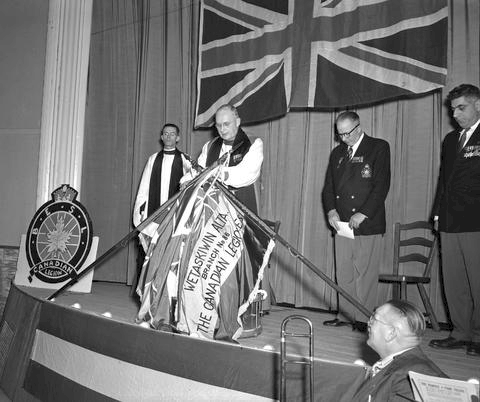 Legion 86 dedicates new colors in Cinema Theatre - 16 December 1951